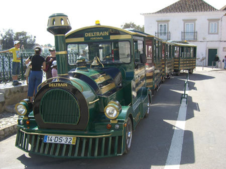 Comboio para os turistas