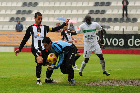 Expulsão determinante para derrota do Covilhã