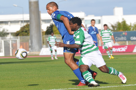 Feirense ganha na Covilhã