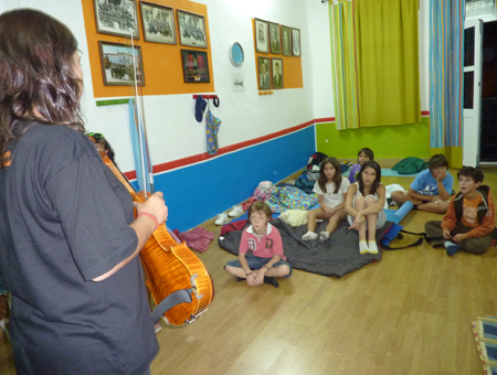 Crianças dormiram com a música