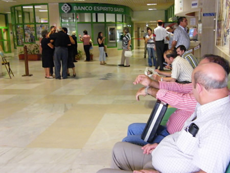 Hospital quer fazer o mesmo... com menos