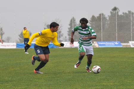 Serranos da coragem pontuam no Estoril