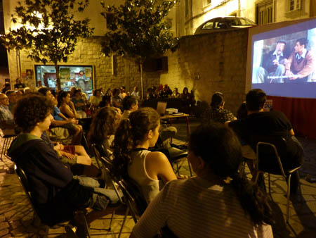 Cinema ao ar livre alerta para falta de... cinema