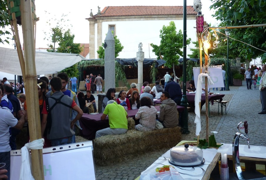 Teixoso realiza feira "Terras do Teixo"