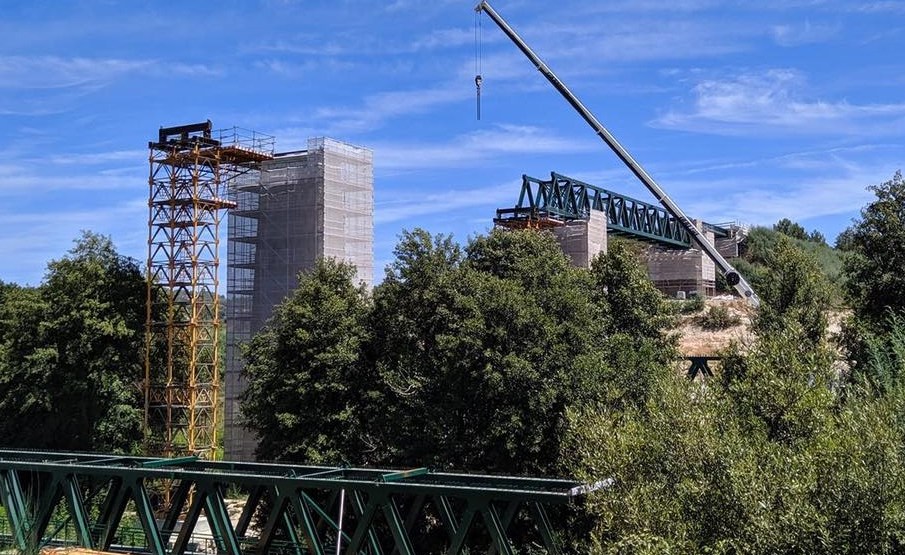 Obras no Corge impedem circulação na Nacional 18