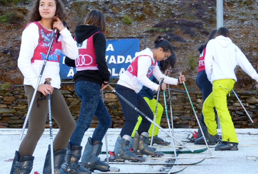 Esqui vai chegar às escolas com rampas portáteis