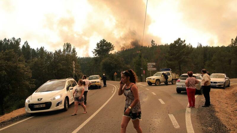 Fogo dominado a 90 por cento em Vila de Rei