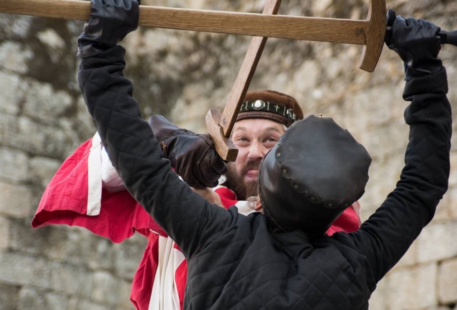 Animação da Feira Medieval não passa pela Empresa Municipal